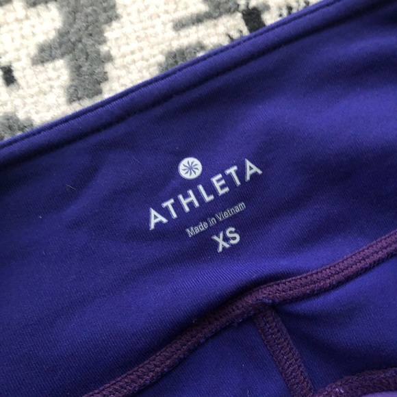 Athleta Leggings Crops - Picture 3 of 3